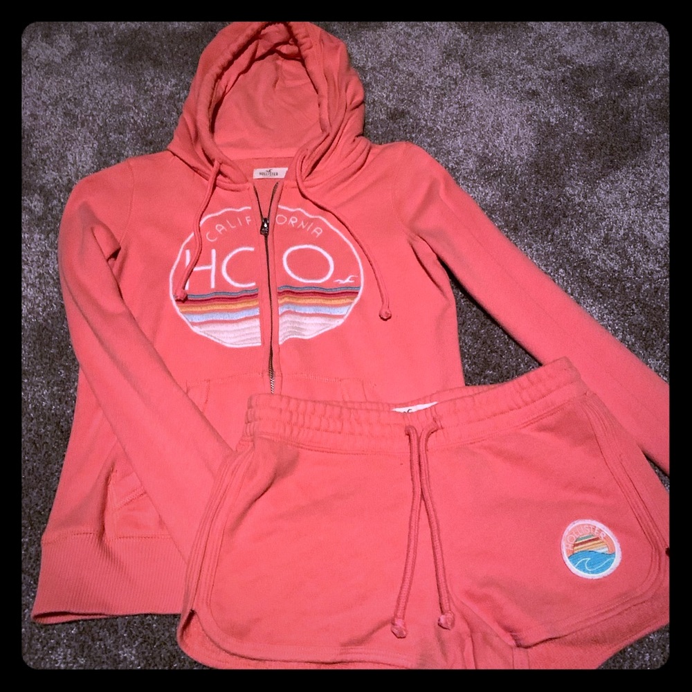 Hollister set